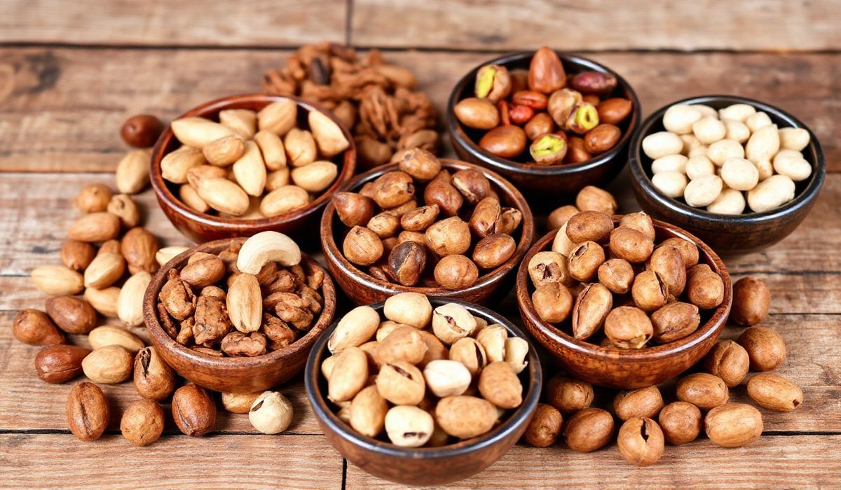 Unleashing the Nutritional Power of Nuts: Benefits and Enjoyment Tips