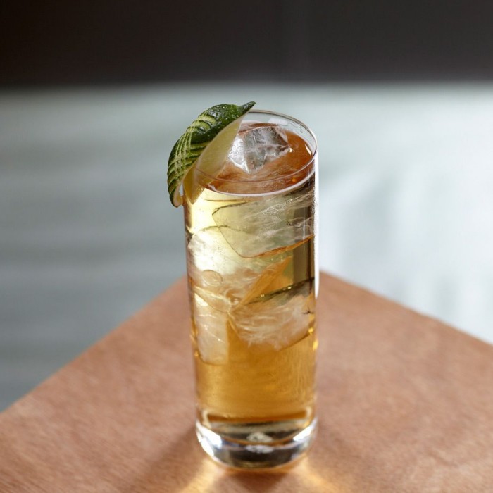 Discover the Deliciously Fizzy Delight of Cream Soda Cocktail Recipe