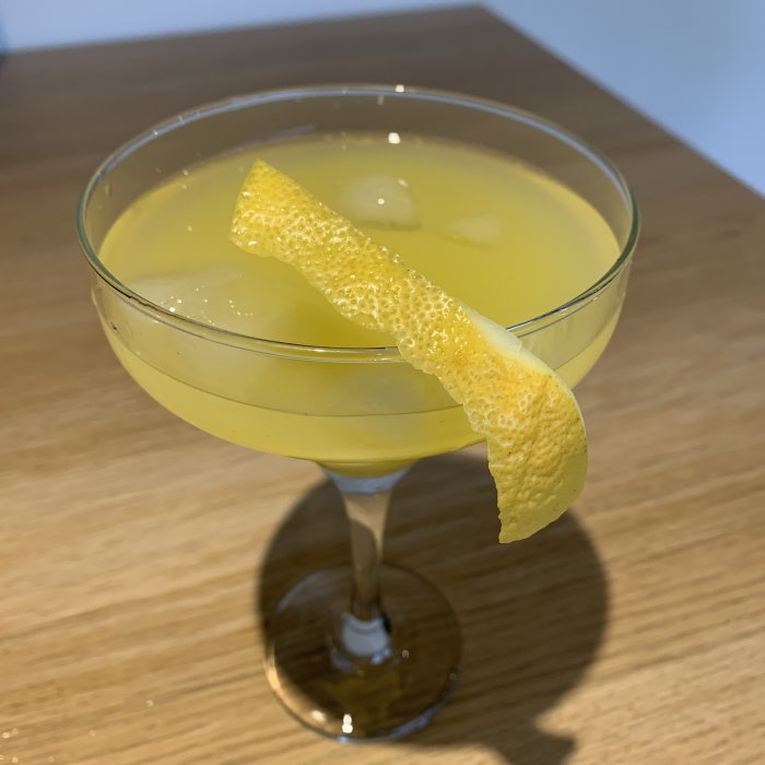 Delightful Honey Bee Cocktail Recipe Elevate Your Mixology Skills