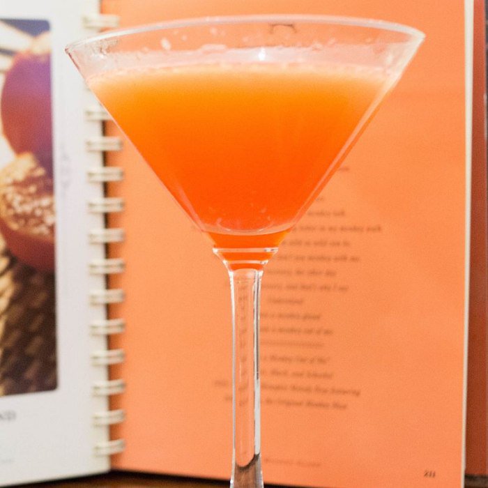 How to Make the Elegant and Exotic Monkey Gland Cocktail